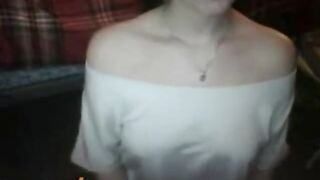 Omegle Girl Shows Off