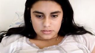 Sexy 19yo Columbian Plays The Omegle Game