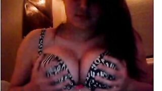 OMEGLE TEEN HOT Omegle Adorable Pretty Teen