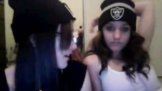 LA Chicas On Omegle