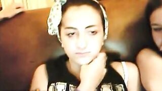 3 Girls Playin Omegle Game