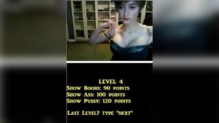 Sexy Girl Shows Off On Omegle