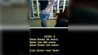 Sexy Girl Shows Off On Omegle