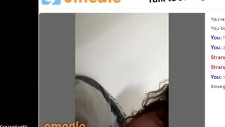 Girl Shows Tits On Omegle