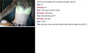 20 Year Old College Girl Plays On Omegle