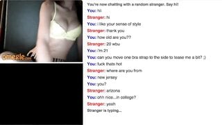 20 Year Old College Girl Plays On Omegle