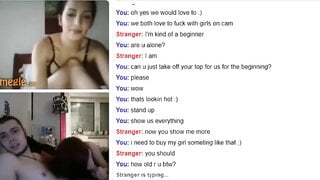 Hot Girl Cums with Couple on Omegle
