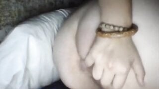 BBW with Hairbrush on Omegle + Anal