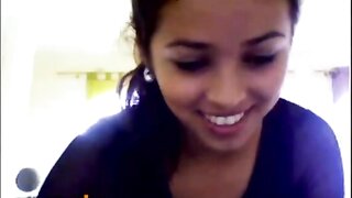 Omegle Cute Amateur Latina Teen Play On Cam