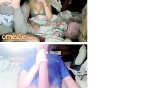 Omegle Worm 640 / Chat Fun