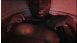 Black Girl Flashes Titties On Omegle
