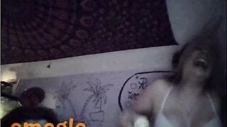 Omegle Teens Showing