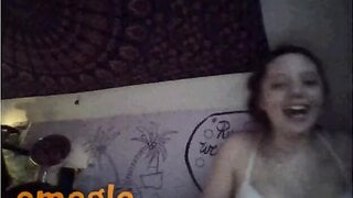 Omegle Teens Showing