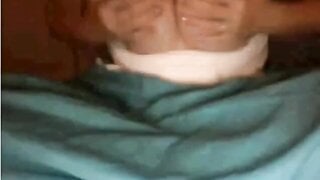 Omegle Worm 314 / White Mix