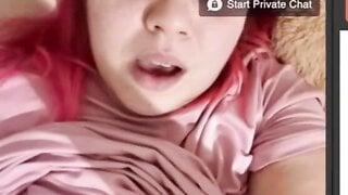 Omegle Horny Slut Fucks Pussy And Begs For My Cum