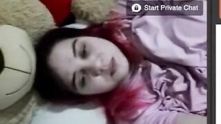 Omegle Horny Slut Fucks Pussy And Begs For My Cum