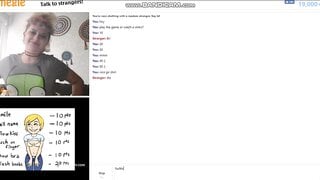 Omegle Worm 215 / Game Time