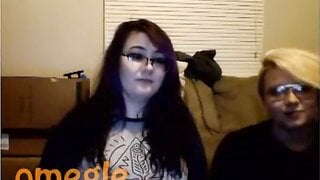 Omegle Worm 38 / Naughty Friends