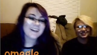 Omegle Worm 38 / Naughty Friends