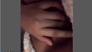 Teen Fingers Pussy On Omegle
