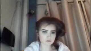 OMEGLE 18yo ENGLISH HOTTIE PLAYS WITH PUSSY & ASS