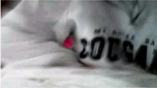Omegle Worm 324 / White Mix
