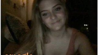 Pretty Girl on Omegle