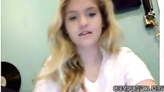 18 Year Old plays Omegle Game