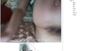 Jerking off on a big pussy
