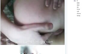 Jerking off on a big pussy