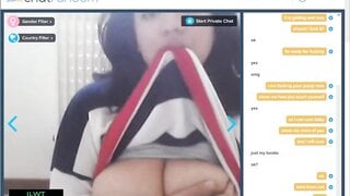 [Omegle/CR] Italian girl gets aroused by toypussy