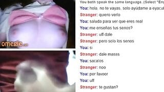 Lil Latina Shows Her Tits On Omegle