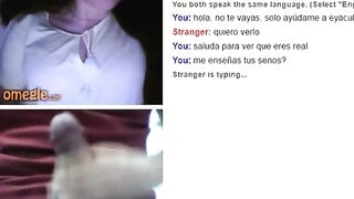 Lil Latina Shows Her Tits On Omegle