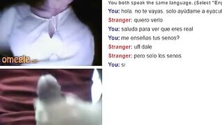 Lil Latina Shows Her Tits On Omegle