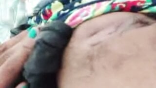 Pinay slut shows pussy