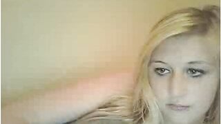Omegle blonde showing big ghosties - 2016