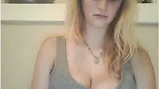 Omegle blonde showing big ghosties - 2016