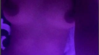 ebony girl show ass