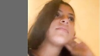 18 yo Brazilian Smoking Hot Body Plays For me