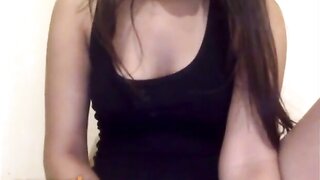 Sexy Omegle Girl Flashes Tits
