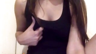 Sexy Omegle Girl Flashes Tits
