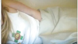 Horny Teen bates on Omegle