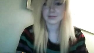 Hot Emo Plays Omegle Game