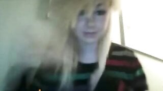 Hot Emo Plays Omegle Game