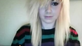 Hot Emo Plays Omegle Game