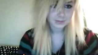 Hot Emo Plays Omegle Game