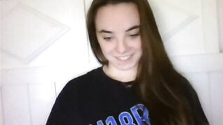 Omegle teen showing off her nudes