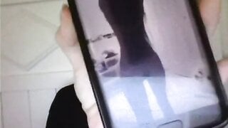 Omegle teen showing off her nudes