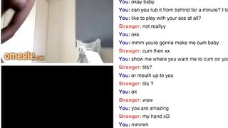Horny ebony fingering on omegle