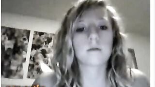 Cute Girl Shows All On Omegle